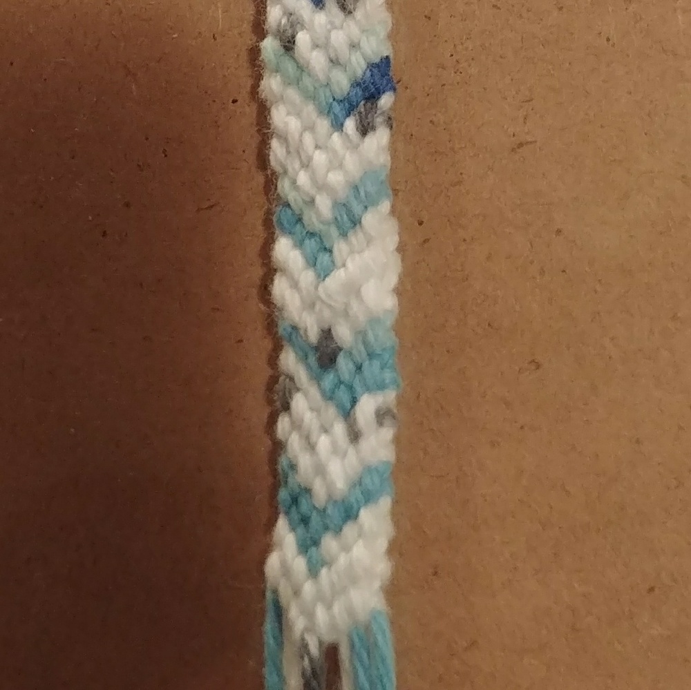 Handmade bracelets - Picture 5 of 5